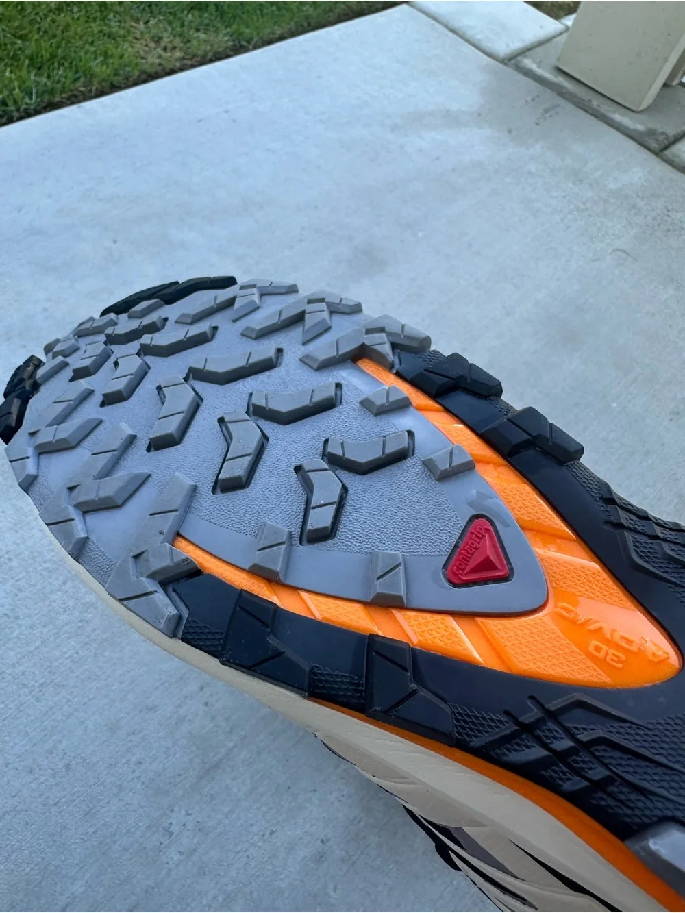 Salomon worn one